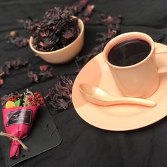 A picture of Hibiscus tea/shayin zobo.