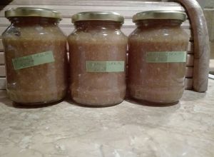 Almadzsem kenyérsütőben recept fotója