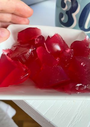 Una foto de Gominolas caseras bajas en calorías sin azúcar