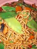 Noodles con verduras (Yakisoba fácil)
