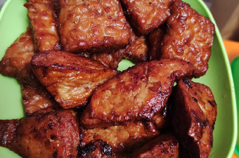 Bagaimana Menyiapkan Tempe Tahu Bacem yang Enak