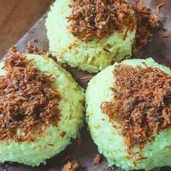 รูปของ Pulut Ketan Abon Ayam