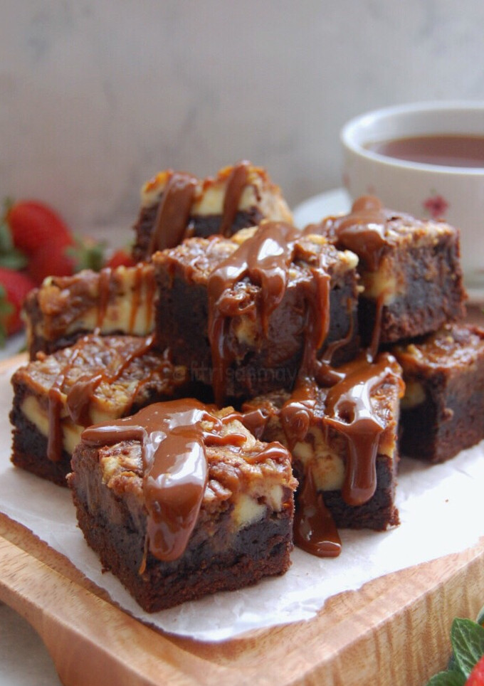 Foto resep Salted Caramel brownie CheeseCake
