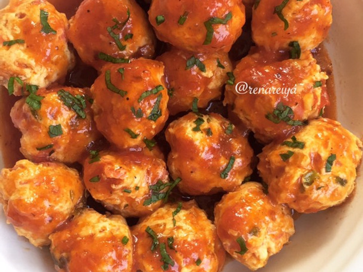 Resep: Chicken Meatballs With Tomato Sauce Bunda Pasti Bisa