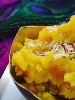 મગની દાળ નો શીરો રેસીપી મુખ્ય ફોટો