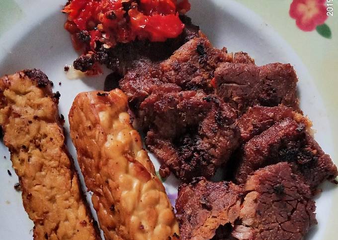 Resep Empal Daging Sapi siap Gepuk oleh Chirana S - Cookpad