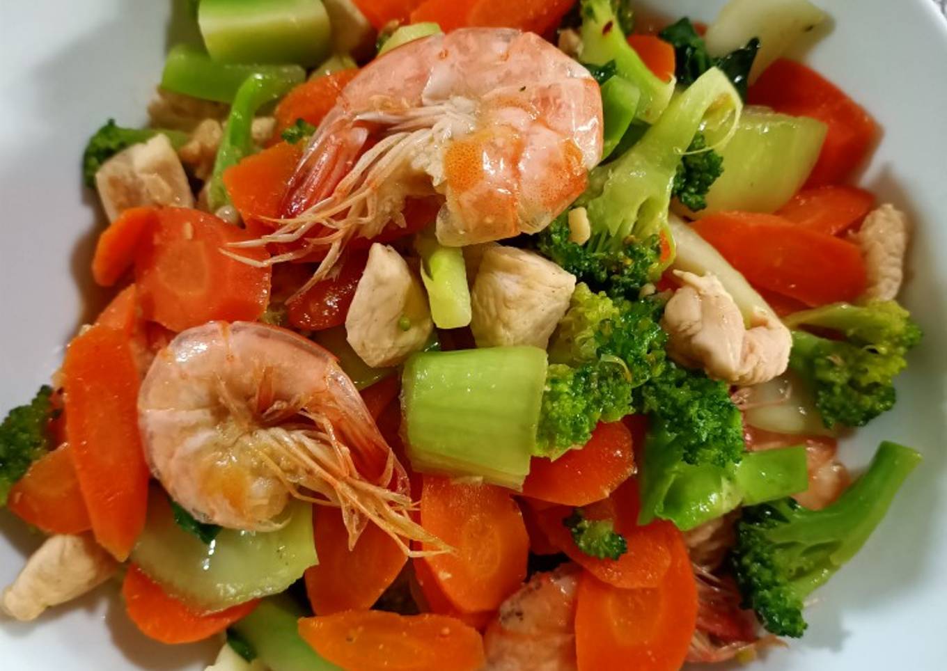Tumis Brokoli Wortel Udang (Masak Simpel&Cepat)