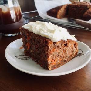 Carrot cake cream cheese frosting