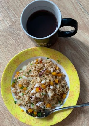 Hình của món Cơm chiên mực.