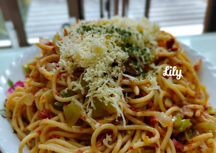 Cara mengolah Spaghetti Saus Cornet Sapi  yang Lezat