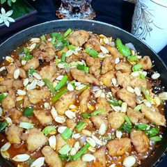 A picture of Chicken Kung Pao.