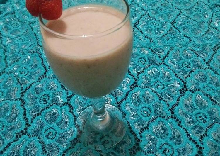 Bagaimana Menyiapkan Banana smoothies mix with berry, Lezat