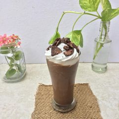 A picture of Oreo mocha frappè.