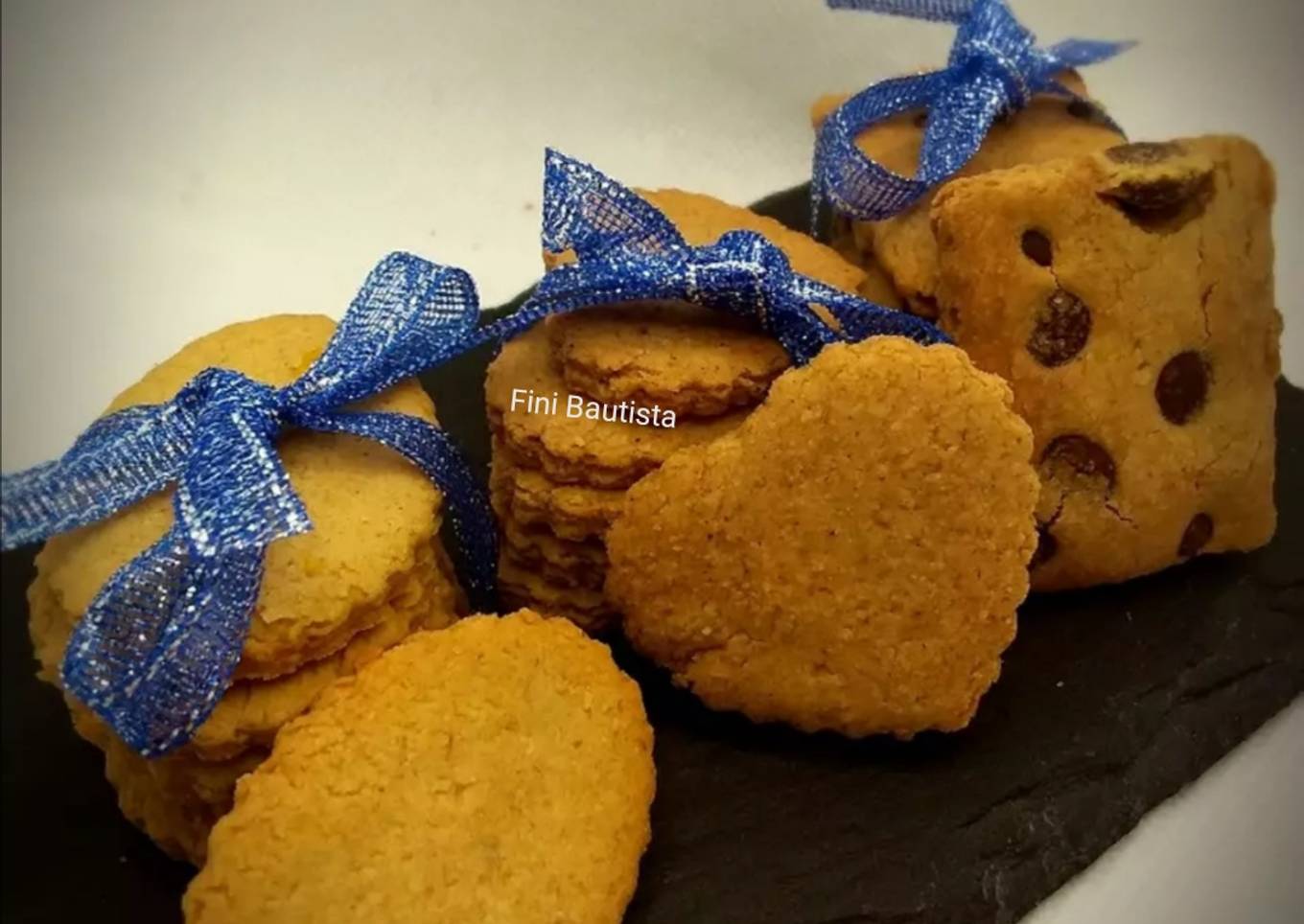 Tres clases de galletas de avena con la misma masa (saludable)