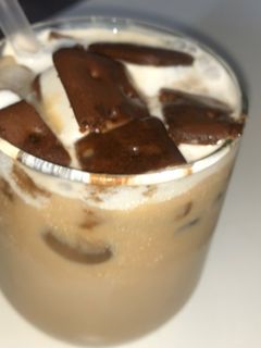 صورة لوصفة قهوه بارده مع اسكريم السعوديه 😋