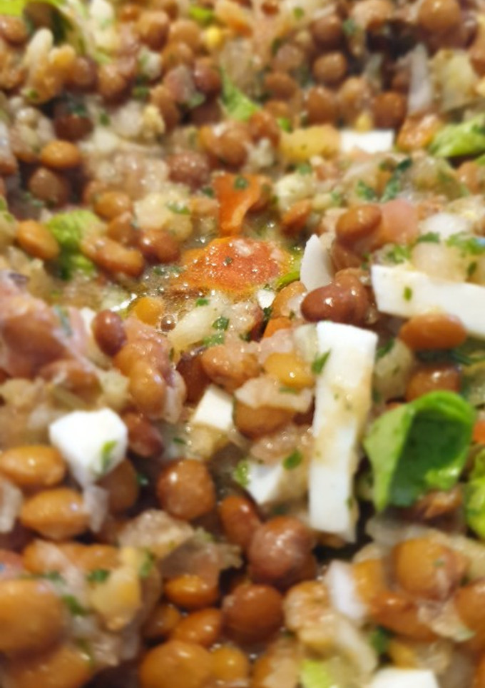 Una foto de Ensalada de lentejas para días de calor