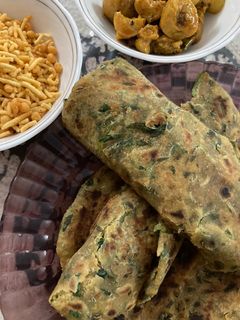 मेथी के पराँठे (methi parathe recipe in hindi) रेसिपी मुख्य फोटो