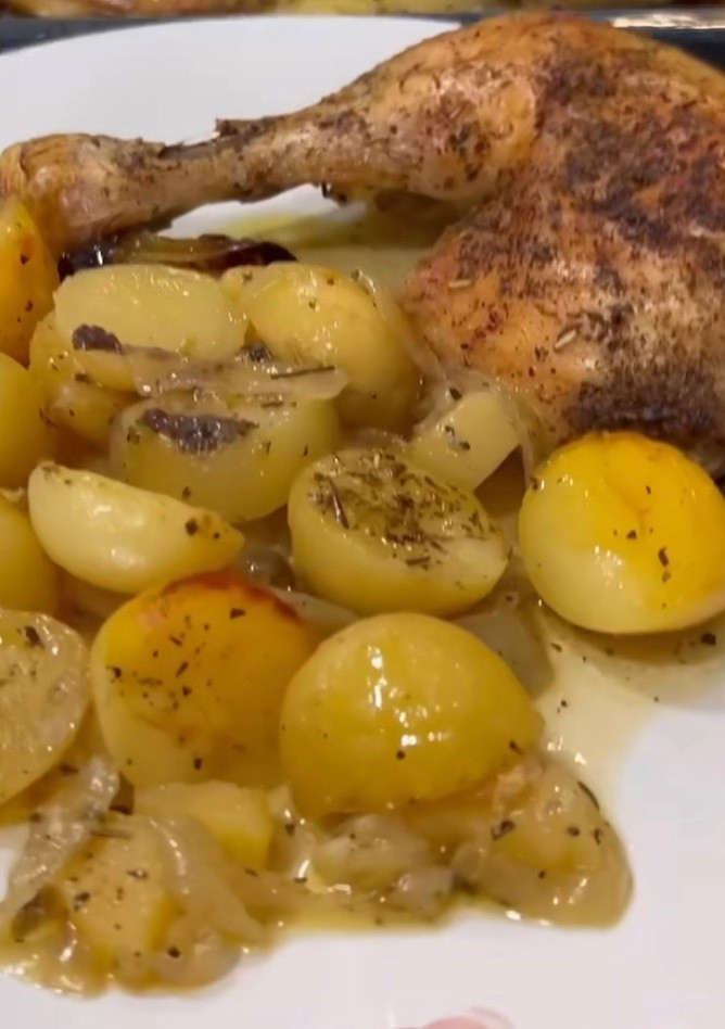 Una foto de Pollo al horno