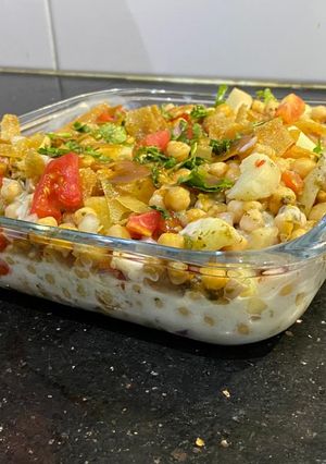 A picture of Aloo chana chaat.