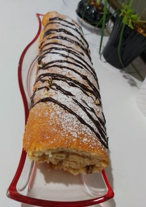 عکسی از دستور کیک رولی سیب