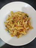 Penne ao alho e óleo com bacon