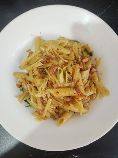 Foto de Penne ao alho e óleo com bacon