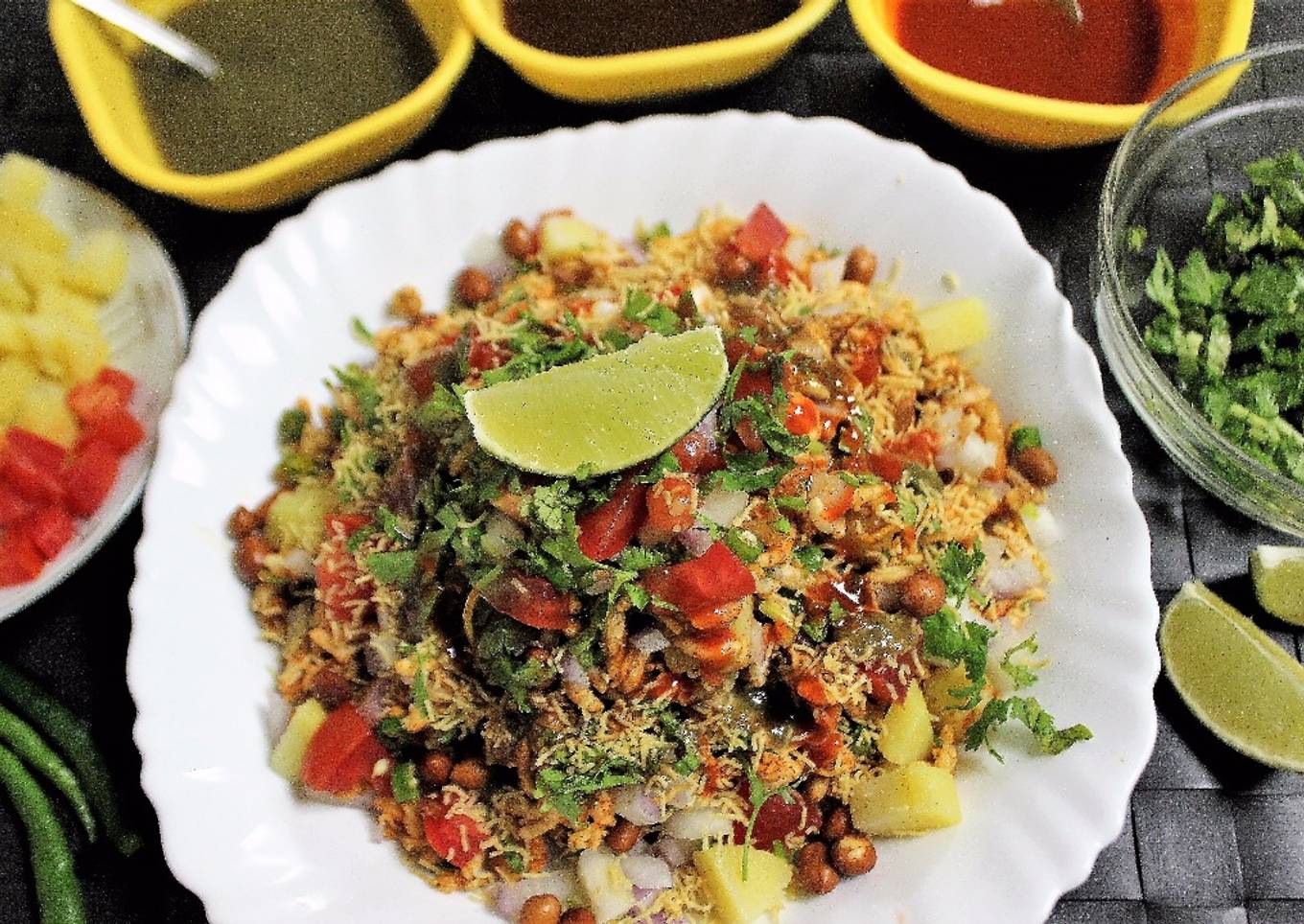 Bhel Puri (Mumbai Street Snack)