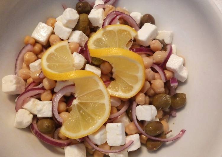 Recipe of Speedy Fluffy’s quick spicy chickpea salad