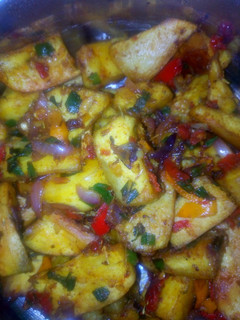 A picture of Dindin kollo (fried sweet potato).