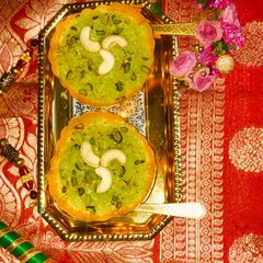 A picture of Lauki ka halwa.