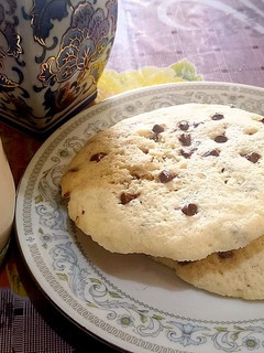 A picture of Giant Microwave 1 minute ChocoChip cookie.