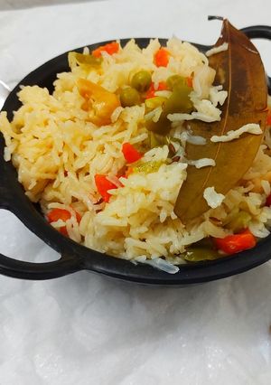 પુલાવ (Pulao Recipe in Gujarati) રેસીપી મુખ્ય ફોટો