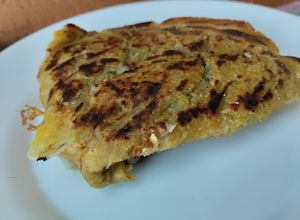 Una foto de "Crepe" de mazorca🌽con queso🧀 y dulce de guayaba🥞