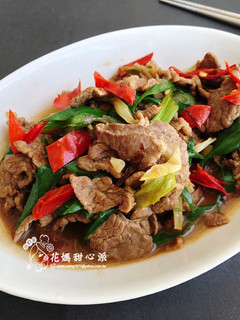 蔥爆牛肉片 的食譜成品照片