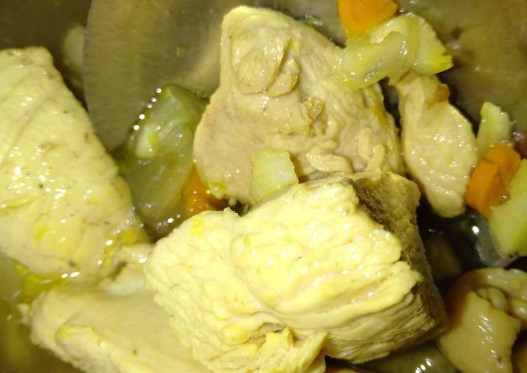 Cara Gampang Membuat Ayam Rebus Manis Anti Gagal