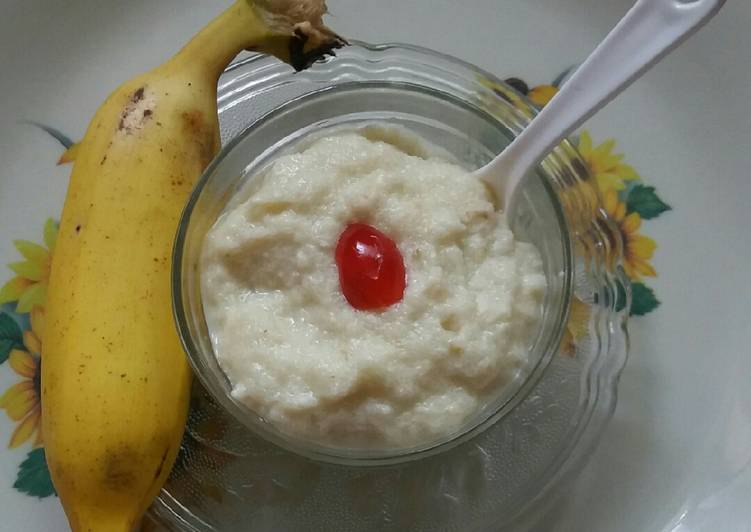 Banana semolina halwa