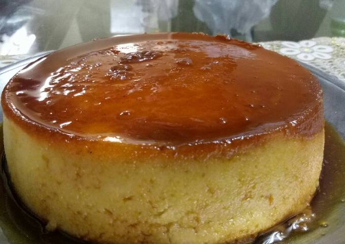 Caramel custard pudding