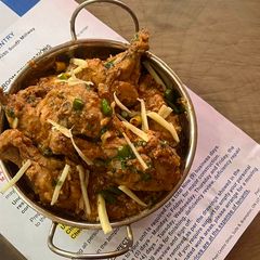 A picture of Chicken karahi.