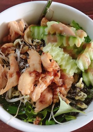 Hình của món Salad ức gà.