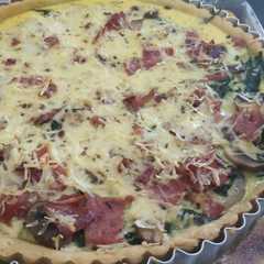 A picture of Quiche Lorraine.