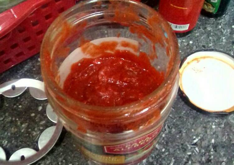 Saus pizza simpel