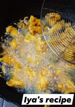 A picture of Pyaz ke pakore.
