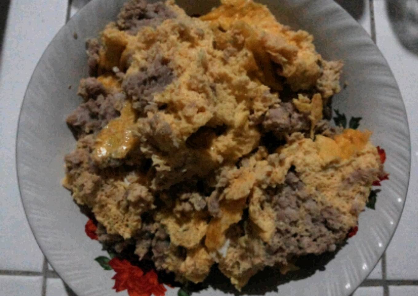 Telor Tim Daging Babi