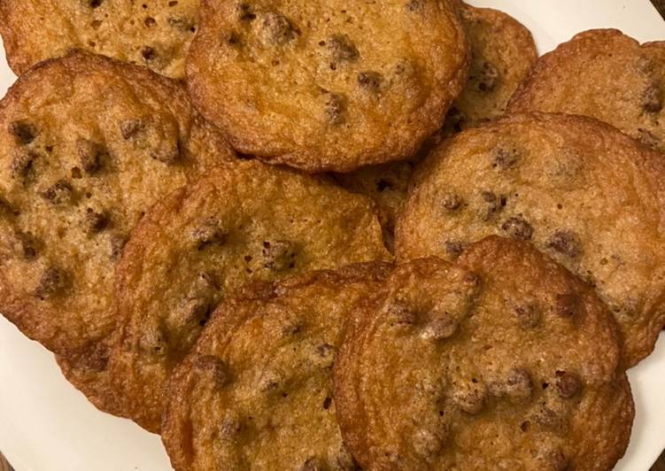 Steps to Prepare Award-winning THIN &amp; CRISPY CHOCOLATE CHIP COOKIES  #mommasrecipes