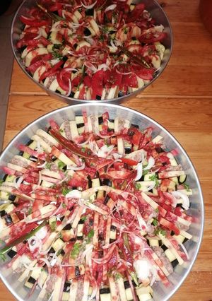 صورة لوصفة اللحمة مع الخضار 🍅🍄🌶🥔🥓🥓🍆🍆