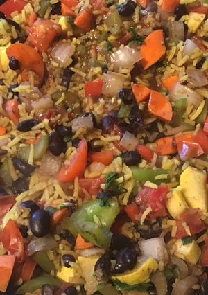 A picture of California Farm Gallo Pinto Rice and Beans.