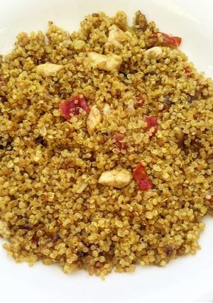 Foto principal de Quinoa al curry con pollo