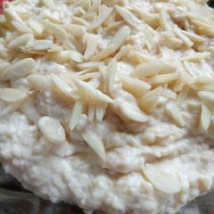 A picture of Kheer / rice kheer.