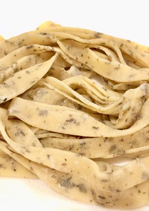 Foto resep Homemade Basil Pasta Dough