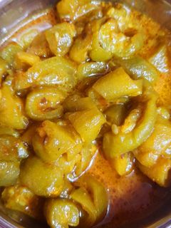 तोरई की सब्जी (turai ki sabzi recipe in Hindi) रेसिपी मुख्य फोटो